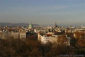 Pakat Готель 3*